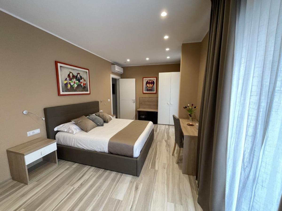 Martini Suite Bari Zewnętrze zdjęcie